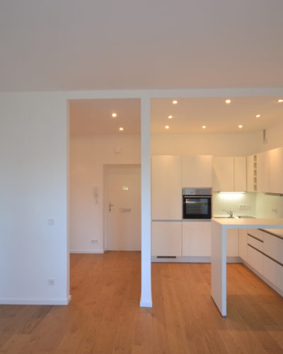 AIGEN | LIFESTYLE AM SALZACHUFER generalsanierte 3-Zimmer-Wohnung mit 2,80 m Raumhöhe