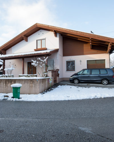 SALZACHSEE | Großes, sanierungsbedürftiges Haus mit Einliegerwohnung