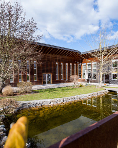 MATTSEE/MUNDENHAM | Modernes Landleben – Haus mit Loft und Luxus