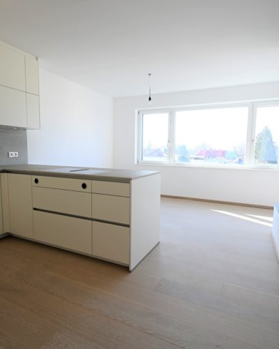 RIEDENBURG | exklusiv und zentral wohnen | Penthouse-Maisonette
