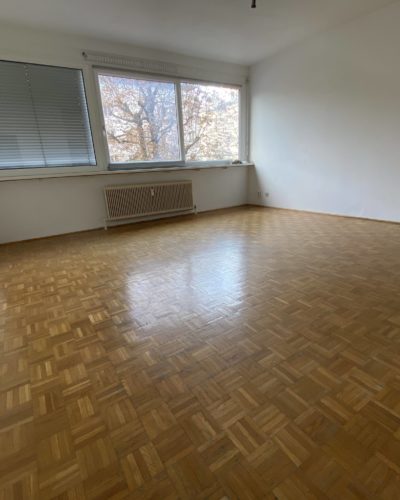 ANDRÄVIERTEL | Perfektes Starterbüro mit Wohnmöglichkeit direkt an der Franz-Josef-Strasse