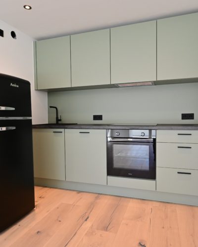 PROVISIONSFREI | PARSCH | ALLES NEU Generalsanierte 2‑Zimmerwohnung mit 18 m² Sonnen-Terrasse und hochwertiger Ausstattung