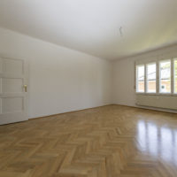 MY HOME IS MY HOME
Immobilien Wolfgang Schiessendoppler 
&amp; Partner. Haus Reichenhaller Str Foto: Kolarik Andreas 20.06.2025