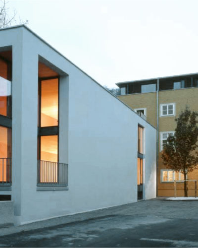 RECHTE ALTSTADT — BRUDERHOF | Altbauwohnung mit 3,6 m Raumhöhe und historischem Flair