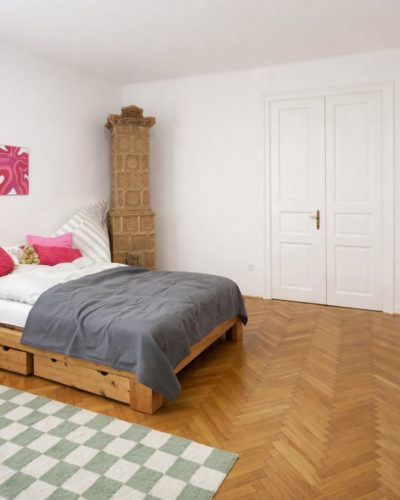 ELISABETH-VORSTADT | Altbauflair mit 3,30 m Raumhöhe – stilvoll & charmant (befristet vermietet bis 08/2028)