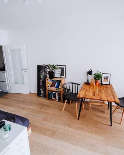 LEHEN | Generalsanierte Design-Garconniere mit Loggia nahe PMU, LKH, CDK