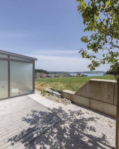 MATTSEE | Modernes Doppelhaus in Hanglage mit traumhafter Aussicht